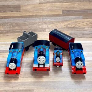 Thomas and friends train set Playset Thomas the Train old train toys bundle lot